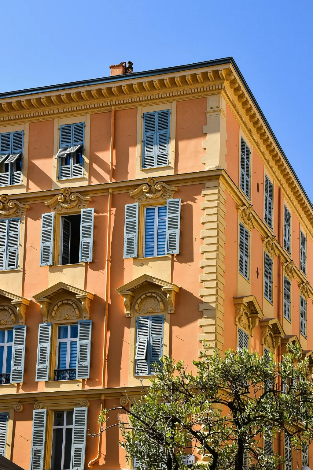 Réseau de partenaires pour sécuriser un investissement locatif à Cannes